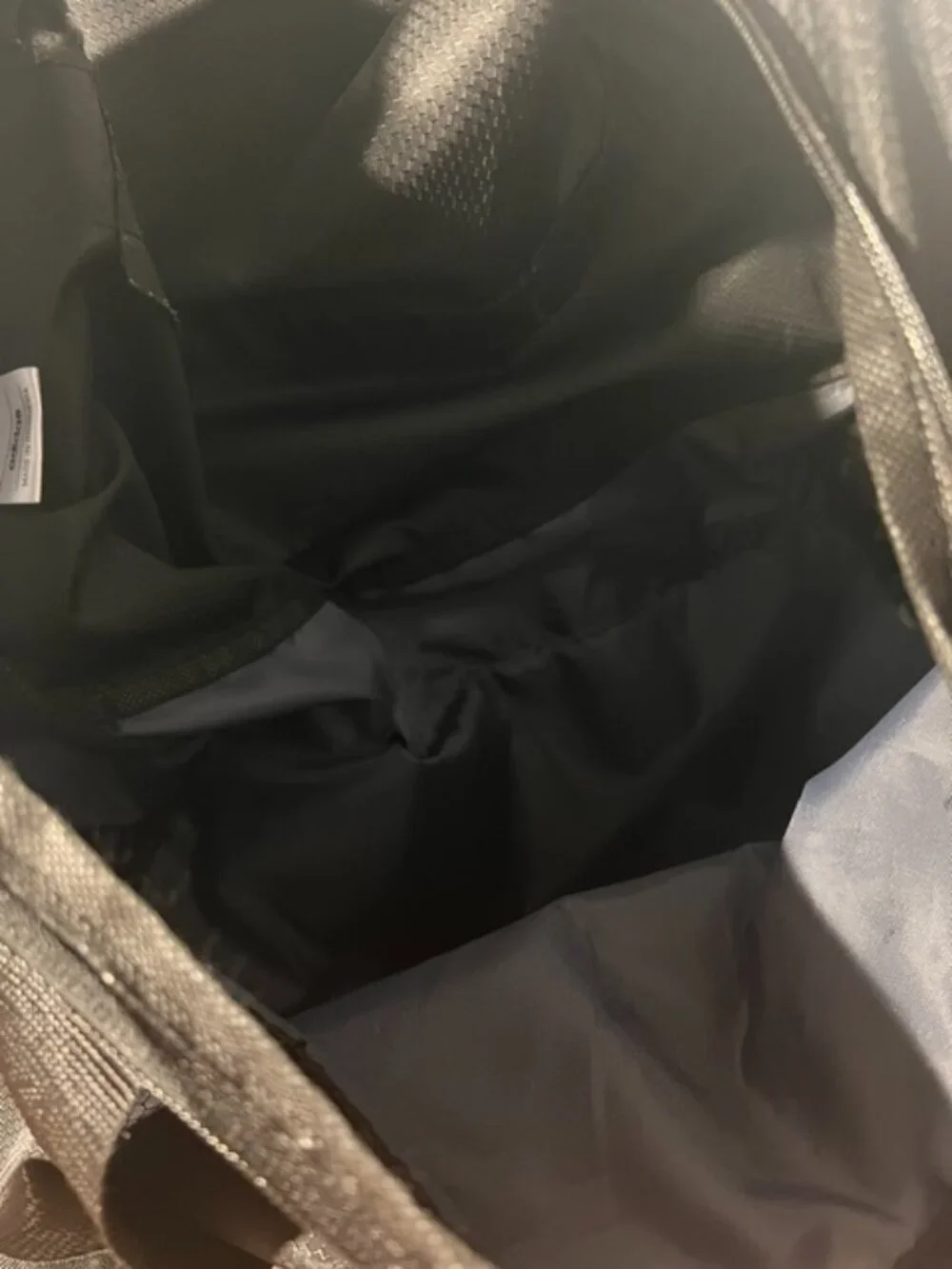 Adidas Defender IV Duffel Bag Black/White app. 23x13x9